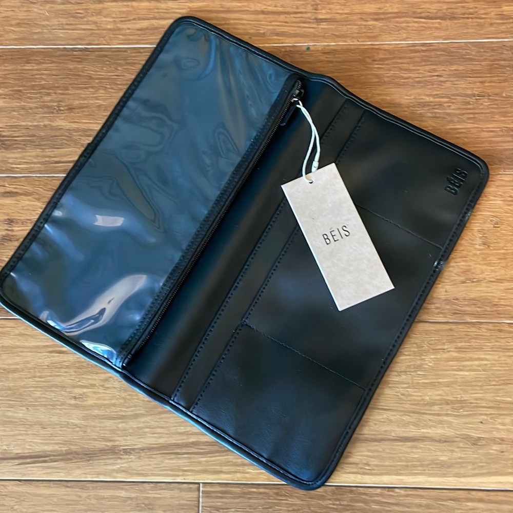 Beis Seatback Organizer in Black Brand New